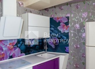 Продается двухкомнатная квартира, 81.1 м2, Новосибирск, улица Орджоникидзе, 47, метро Маршала Покрышкина