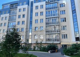 Продажа двухкомнатной квартиры, 60.8 м2, Красноярский край, улица Петра Ломако, 8