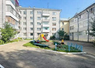 Продается 3-ком. квартира, 72.6 м2, Тверь, улица Коробкова, 17к1