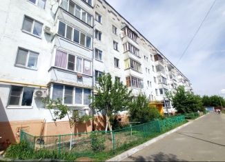 Продается 3-комнатная квартира, 67.9 м2, посёлок городского типа Васильево, улица Шевченко