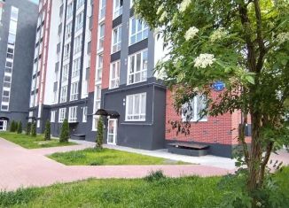 Продам 1-ком. квартиру, 36 м2, Калининград, Московский район