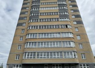 Продажа 3-ком. квартиры, 90 м2, Чувашия, улица Энергетиков, 6