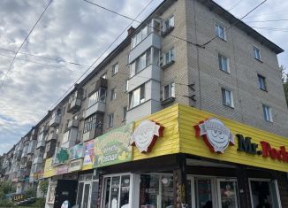 Продажа торговой площади, 30.2 м2, Березники, Юбилейная улица, 87