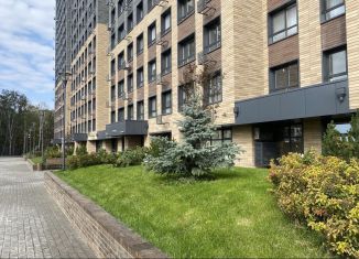 Продам 3-комнатную квартиру, 72 м2, Казань, ЖК Палитра, улица Братьев Батталовых, 20Ак2