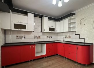 Продается 2-ком. квартира, 65 м2, Воронеж, улица 45-й Стрелковой Дивизии, 226