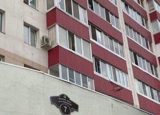 Продается двухкомнатная квартира, 43.5 м2, Уфа, улица Аксакова, 7