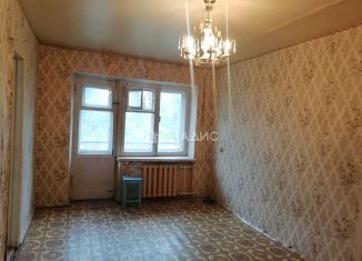 Продается 2-ком. квартира, 41 м2, Ковров, Комсомольская улица, 32