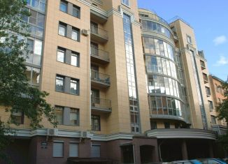 3-комнатная квартира на продажу, 105.8 м2, Санкт-Петербург, набережная реки Карповки, 16к2