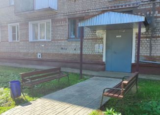 Продается двухкомнатная квартира, 42.8 м2, Кирово-Чепецк, улица Луначарского, 8