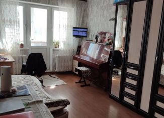 Продам 2-ком. квартиру, 45 м2, Уфа, Парковая улица