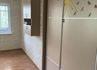 Продам 1-ком. квартиру, 30.5 м2, Уфа, улица Александра Невского, 11