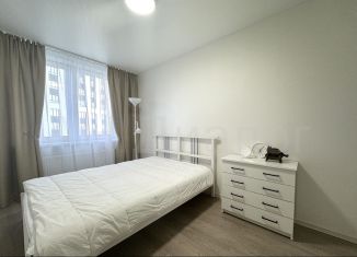 Сдам 1-ком. квартиру, 40 м2, Екатеринбург, улица Готвальда, 24/4