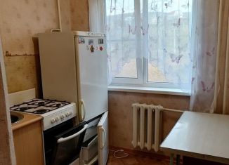 Сдам 2-комнатную квартиру, 48 м2, Златоуст, улица имени А.С. Грибоедова, 16