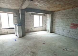 Продаю трехкомнатную квартиру, 105 м2, Грозный, улица Державина, 281