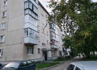 Продаю 2-комнатную квартиру, 43 м2, Свердловская область, улица Слесарей, 6