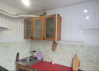 Аренда однокомнатной квартиры, 30 м2, Братск, улица Рябикова, 1