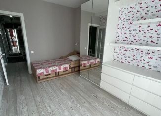 Сдается трехкомнатная квартира, 70 м2, Москва, Варшавское шоссе, 141Ак2, ЖК Аннино Парк