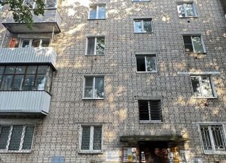 Сдается в аренду 2-ком. квартира, 42.9 м2, Московская область, проспект Красной Армии, 185/27