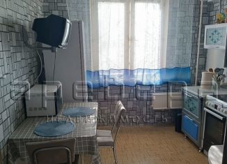 Продам 4-ком. квартиру, 80.4 м2, Красноярский край, улица Щорса, 20