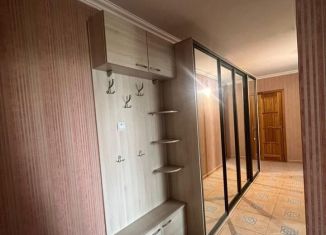 Продается трехкомнатная квартира, 63 м2, Таганрог, улица Ломоносова, 57-1