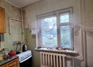 Продаю двухкомнатную квартиру, 45 м2, Абакан, улица Грибоедова