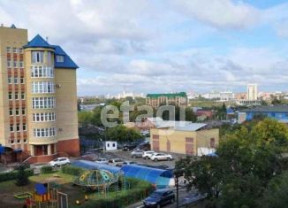 3-комнатная квартира на продажу, 133 м2, Омск, улица 10 лет Октября, 43/1