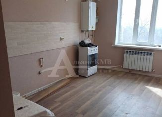 Продажа 1-ком. квартиры, 36 м2, Пятигорск, улица Юлиуса Фучика, 8к1