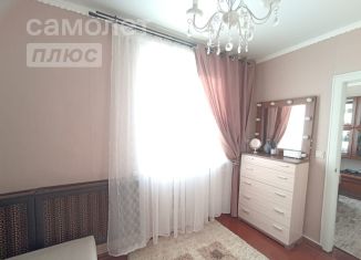 Продам 3-ком. квартиру, 62 м2, поселок Радужный, посёлок Радужный, 8