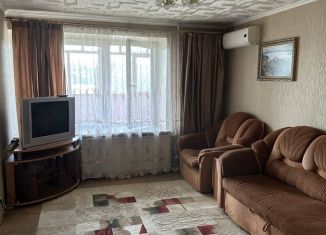 Аренда двухкомнатной квартиры, 46 м2, Тюмень, улица Малыгина, 5