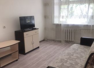 Сдача в аренду трехкомнатной квартиры, 50 м2, Анапа, улица Маяковского, 55