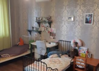 Продажа трехкомнатной квартиры, 105 м2, Абакан, улица Карла Маркса, 55