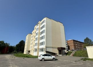 Продажа двухкомнатной квартиры, 73 м2, Высоковск, улица Ленина, 4