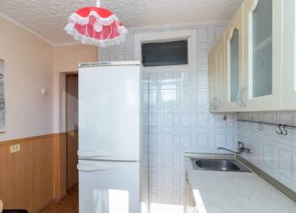 Продам двухкомнатную квартиру, 46 м2, Тюмень, улица Республики, 196