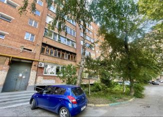 Продам 3-ком. квартиру, 65 м2, Самарская область, проспект Карла Маркса, 122