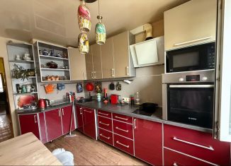 Продается 4-ком. квартира, 76.7 м2, Вилючинск, микрорайон Центральный, 30