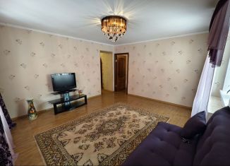 Сдам трехкомнатную квартиру, 70.8 м2, Республика Башкортостан, улица Красина, 19