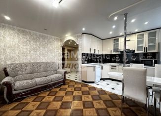 Продажа пятикомнатной квартиры, 81.7 м2, Ишим, улица Суворова, 38