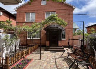 Продаю дом, 112 м2, Ейск, Морской переулок, 13