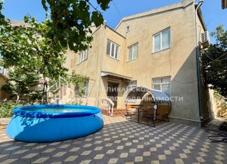 Продам дом, 219 м2, Махачкала, улица Гусейнова, 26А