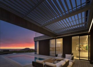 Продам коттедж, 560 м2, деревня Захарово