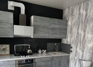 Сдаю в аренду однокомнатную квартиру, 39 м2, Нефтекамск, улица Ленина, 52Г