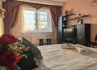 Сдам в аренду 1-комнатную квартиру, 47 м2, Краснодар, Морская улица, Фестивальный микрорайон