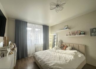 Продаю 2-ком. квартиру, 56.7 м2, Кудрово, Каштановая аллея, 2