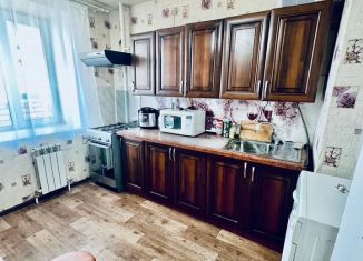 Сдается 1-ком. квартира, 35 м2, Йошкар-Ола, улица Чернякова, 7, микрорайон 9В