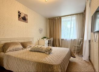 2-комнатная квартира в аренду, 50 м2, Чехов, улица Чехова, 81А