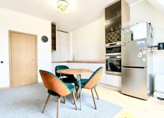 Продается 3-ком. квартира, 89.1 м2, Калининград, Артиллерийская улица, 6