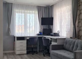 Продаю двухкомнатную квартиру, 69.6 м2, Тюмень, Пражская улица, 49к2