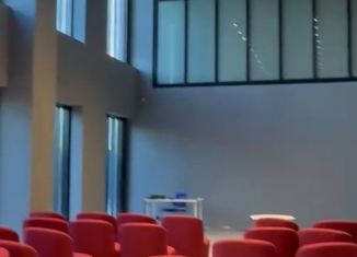 Продается помещение свободного назначения, 201.1 м2, Санкт-Петербург, улица Салова, 61, метро Международная