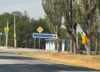 Продажа 2-ком. квартиры, 43 м2, Крым, Советская улица, 4