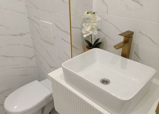 Продам однокомнатную квартиру, 35 м2, Ростов-на-Дону, Лермонтовская улица, 71/104